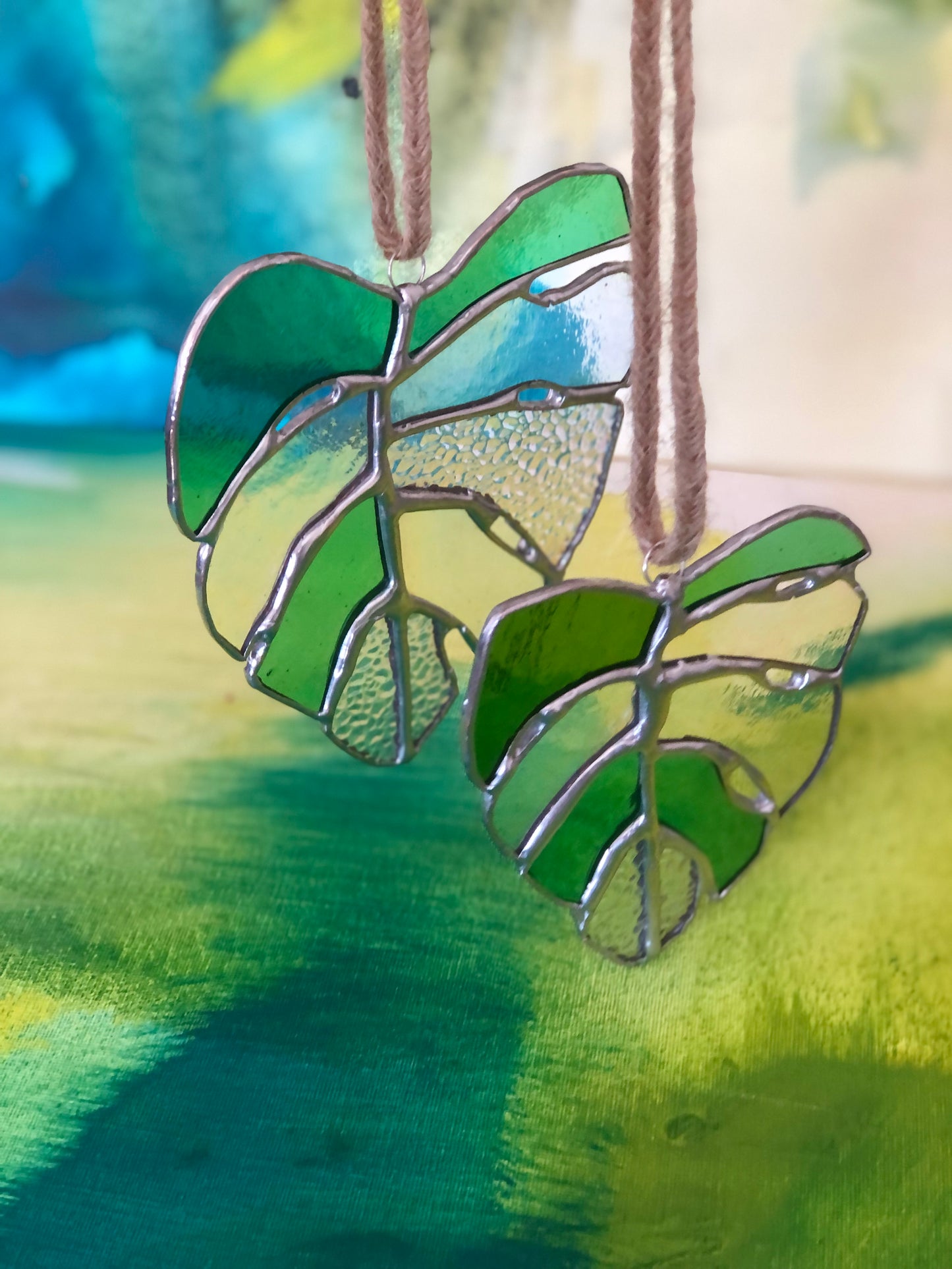 Monstera Leaf Albina Suncatcher