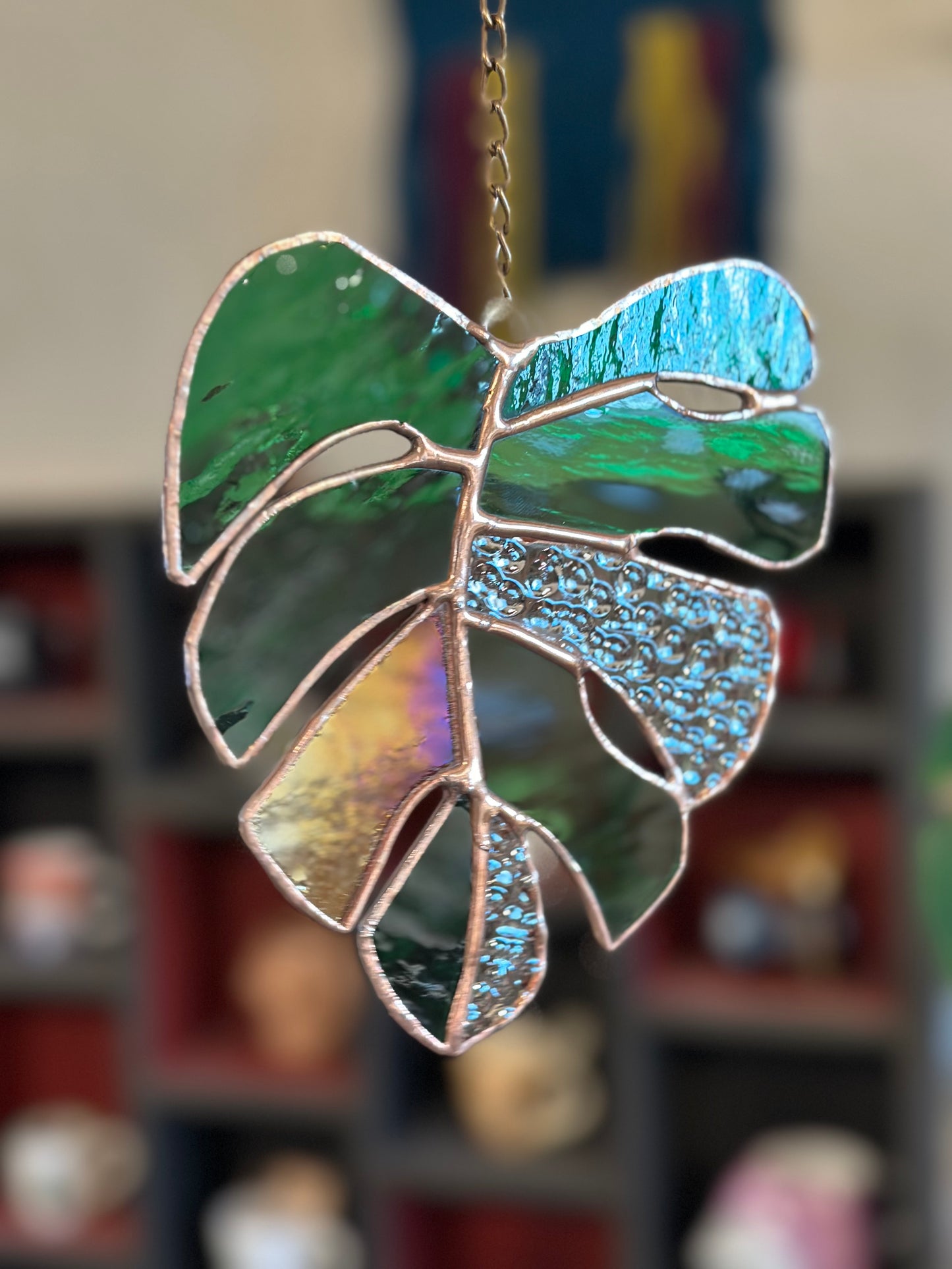 Monstera Leaf Albina Suncatcher